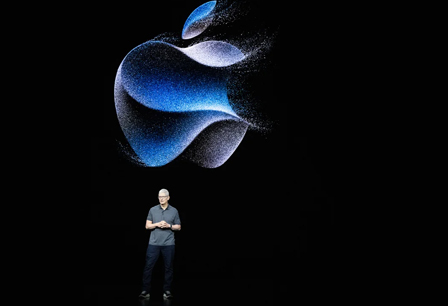 5 huge challenges facing Apple this year